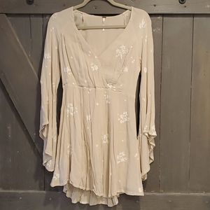 Bell sleeve dress